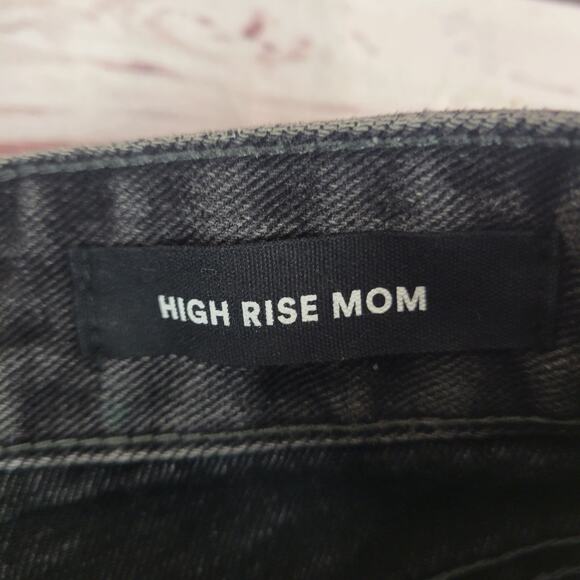 Cotton-On Black High Rise Mom Denim Shorts Size 2 - Picture 6 of 6